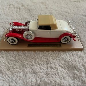 Sólido Duesenberg J. Spider 1935 Collectible